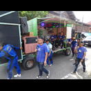 Ein Umzug mit Live-Kapelle